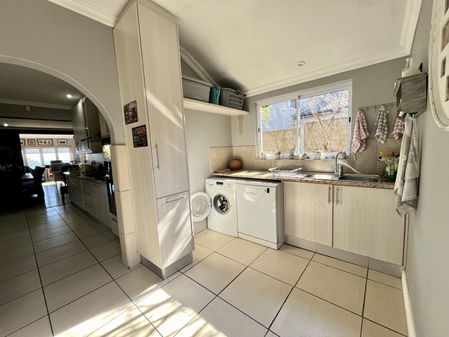 3 Bedroom Property for Sale in Helena Heights Western Cape